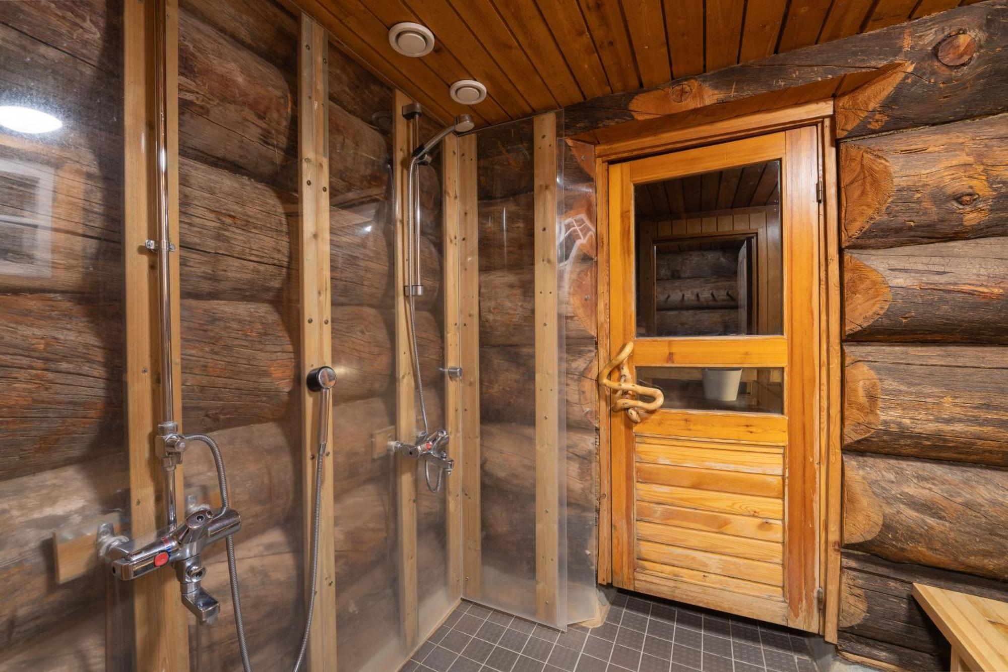 Kuukkeli Hirvas Suite Саариселькя Экстерьер фото